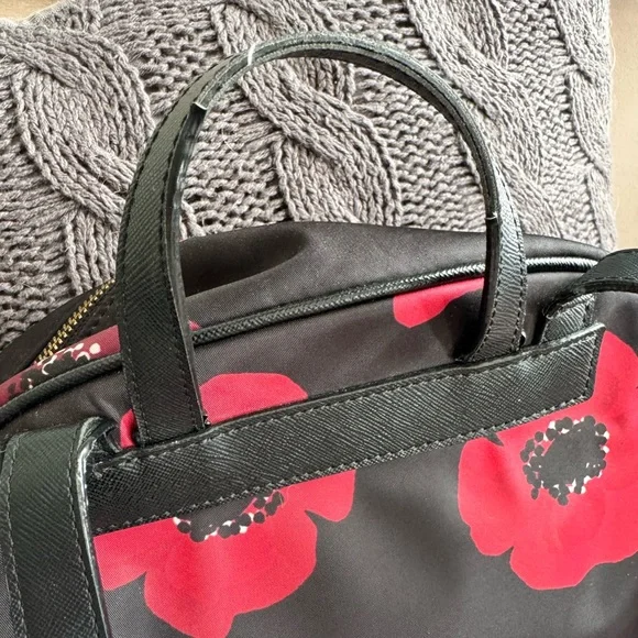 Kate Spade Wilson Road Poppy backpack larger size - needs TLC - Picture 11 of 16